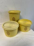 Te Koop : Vintage Tupperware Setje Voorraadbussen Harvest, Ophalen of Verzenden, Zo goed als nieuw, Bus of Trommel