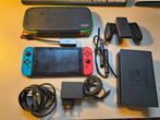 Nintendo Switch (HAC-001) met hoesje, internet adapter, Spelcomputers en Games, Spelcomputers | Nintendo Switch, Ophalen, Gebruikt