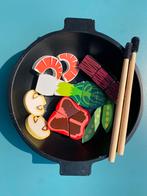 Houten wokset met stokjes voor speelkeuken, Ophalen, Gebruikt, Meubelstuk of Keukentje