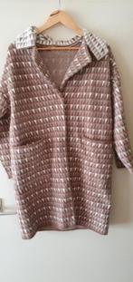 AZARA PARIS JAS BEIGE MET ECRU PRINT MET CAPUCHON MAAT XL, Kleding | Dames, Azara Paris, Beige, Maat 46/48 (XL) of groter, Nieuw