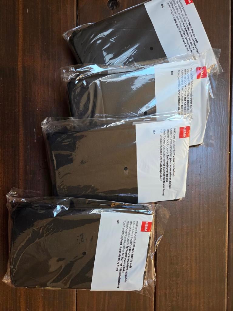 4x 6 rekbare boekenkaften Hema zwart, Ophalen of Verzenden, Nieuw