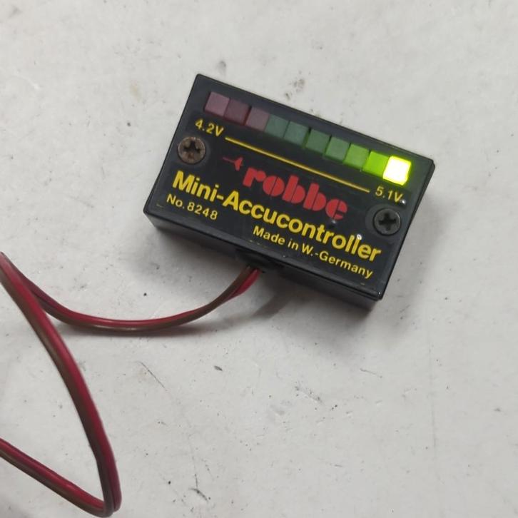 Vintage Robbe Mini-Accucontroller (oldschool nitro bigscale), Hobby en Vrije tijd, Modelbouw | Radiografisch | Auto's, Gebruikt