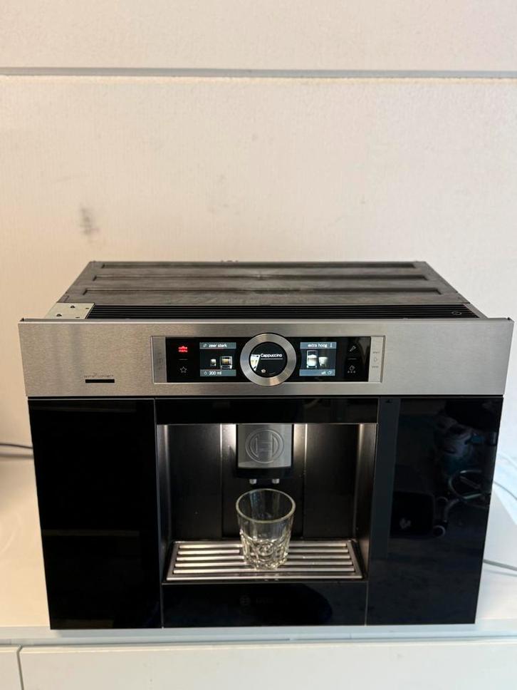 Luxe Bosch Inbouw Koffiemachine HomeConnect Inruil Mogelijk, Witgoed en Apparatuur, Koffiezetapparaten, Zo goed als nieuw, Gemalen koffie
