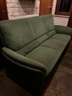 Groene leren bank - Stijlvolle zitplek moet weg. Doe een bod, Ophalen, Driepersoons, Zo goed als nieuw, Rechte bank