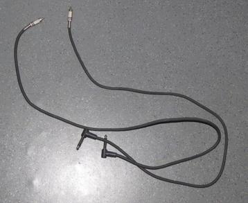 Kabel van jack naar tulp beschikbaar voor biedingen