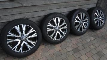 Toyota Corolla CHR alu velgen nieuw, winterbanden 17 inch beschikbaar voor biedingen