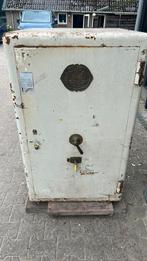 Oude antieke kluis van Lips, Huis en Inrichting, Ophalen, Gebruikt, Brandkast
