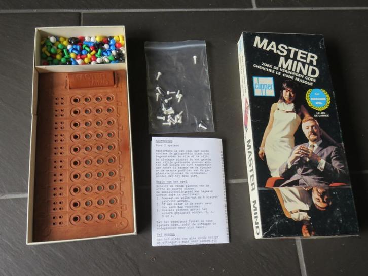 Mastermind zoek de verborgen code 6 kleuren, Clipper., Hobby en Vrije tijd, Gezelschapsspellen | Overige, Gebruikt, Ophalen of Verzenden