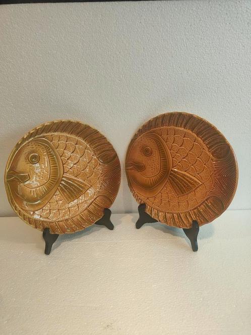 Twee borden Juego De Platos, Cerámica Ateliers Du Revernay,, Antiek en Kunst, Antiek | Keramiek en Aardewerk, Verzenden