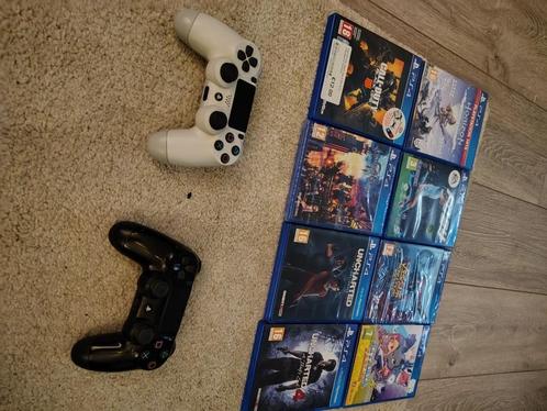 PlayStation 4 met 2 officiële ps4 controllers en games, Spelcomputers en Games, Spelcomputers | Sony PlayStation 4, Zo goed als nieuw