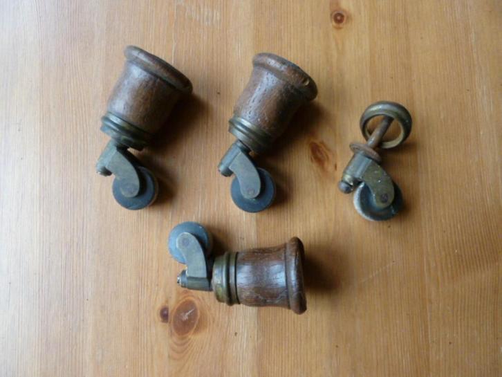 4 Oude zwenkwielen, Antiek en Kunst, Antiek | Overige Antiek, Ophalen of Verzenden