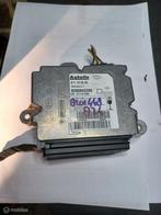 Airbag computer 8200942209 Renault Master III 8201448824, Gebruikt, Renault, Ophalen of Verzenden, Renault