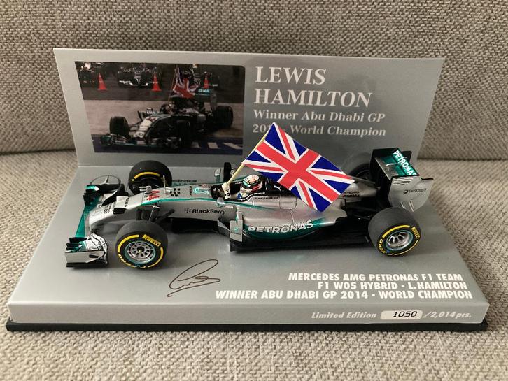 ✅ Lewis Hamilton 1:43 World Champion 2014 Winner Abu Dhabi, Verzamelen, Automerken, Motoren en Formule 1, Nieuw, Formule 1, Ophalen of Verzenden