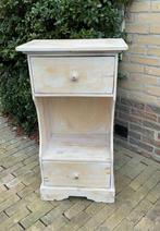 Leuk hoog kastje, Huis en Inrichting, Kasten | Overige, Ophalen, Gebruikt