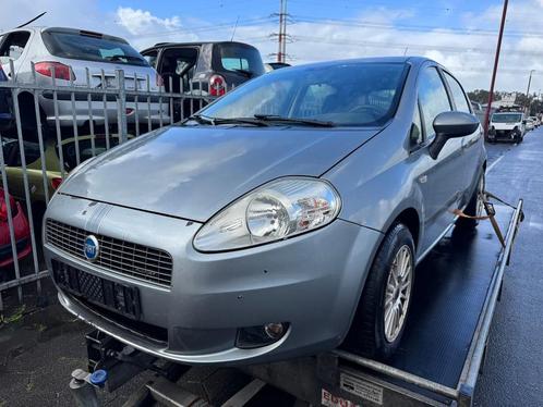 Fiat Grande Punto 1.2 2007 veel onderdelen voorradig, Auto-onderdelen, Overige Auto-onderdelen, Fiat, Gebruikt, Ophalen of Verzenden