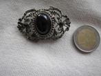 32.   Aparte oude broche,, Ophalen