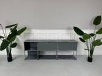 USM Haller Designer Shelf Grijs Dressoir Sideboard, Gebruikt, USM Haller, Ophalen of Verzenden, 200 cm of meer