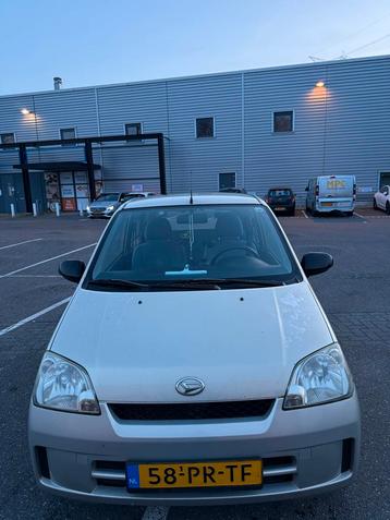 Daihatsu Cuore 1.0 3D AUT 2004 Beige beschikbaar voor biedingen