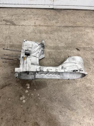 Hexagon 125cc carters topconditie gestraald beschikbaar voor biedingen