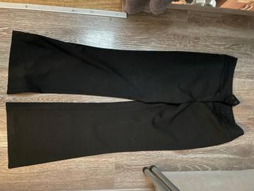 Pantalon zwart Zaatxchi in maat 38 beschikbaar voor biedingen