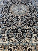 Prachtig handgemaakt Nain tapijt – uit Nain, Iran, Ophalen, Beige, Zo goed als nieuw, 200 cm of meer