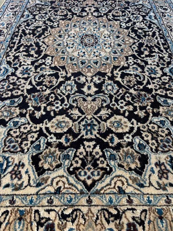 Prachtig handgemaakt Nain tapijt – uit Nain, Iran, Huis en Inrichting, Stoffering | Tapijten en Kleden, Zo goed als nieuw, 200 cm of meer