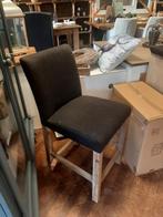 Barkruk antraciete bekleding houten poten, Huis en Inrichting, Barkrukken, Ophalen, Gebruikt, 60 tot 90 cm, Hout