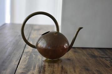 Koper met messing 1 x gietertje klein model voor Bonsai beschikbaar voor biedingen