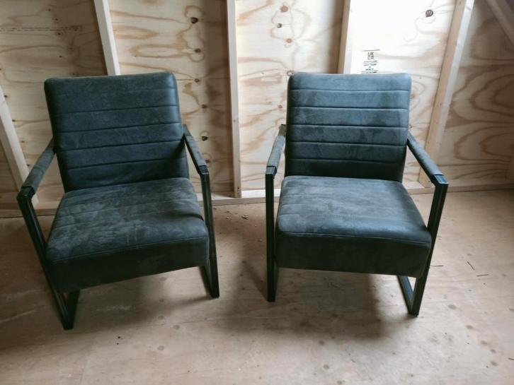 2 antraciet fauteuil velvet, Huis en Inrichting, Fauteuils, Zo goed als nieuw, Leer, Metaal, Overige materialen, 50 tot 75 cm