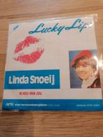 Linda snoeij /lucky lips, Ophalen of Verzenden, Gebruikt, Overige formaten, Levenslied of Smartlap