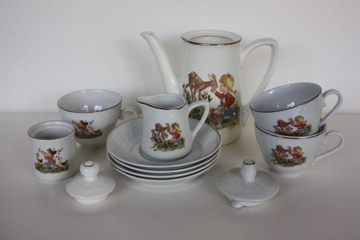 Lotje verschillende kinderserviesonderdelen, Antiek en Kunst, Antiek | Speelgoed, Ophalen of Verzenden