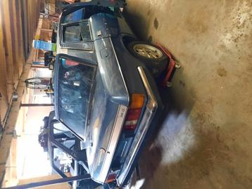 Lancia beta trevi berlina onderdelen  beschikbaar voor biedingen