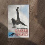 Dansen tussen golven traangas - Mounir Samuel, Boeken, Ophalen of Verzenden, Zo goed als nieuw, Mounir Samuel, Nederland