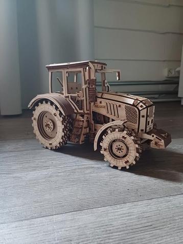 Belarus tractor / trekker houten modelbouw