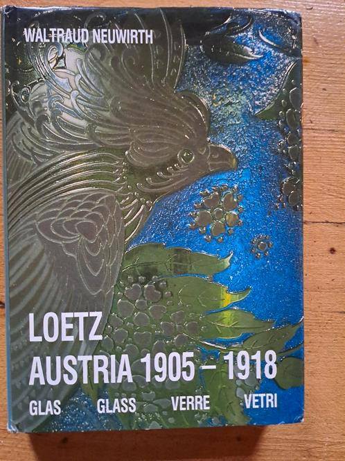 Glaskunst Loetz Art Nouveau 1905 tot 1918 Waltraud Neuwirth, Boeken, Kunst en Cultuur | Beeldend, Zo goed als nieuw, Schilder- en Tekenkunst