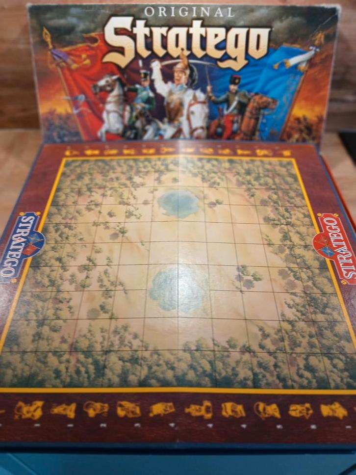 Oude Stratego Editie - Compleet!, Hobby en Vrije tijd, Gezelschapsspellen | Bordspellen, Gebruikt, Een of twee spelers, Ophalen of Verzenden