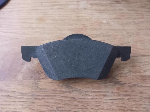 Remblokken voorzijde Nissan Primera, Terrano R20 etc., Auto-onderdelen, Remmen en Aandrijving, Nissan, Nieuw, Ophalen of Verzenden