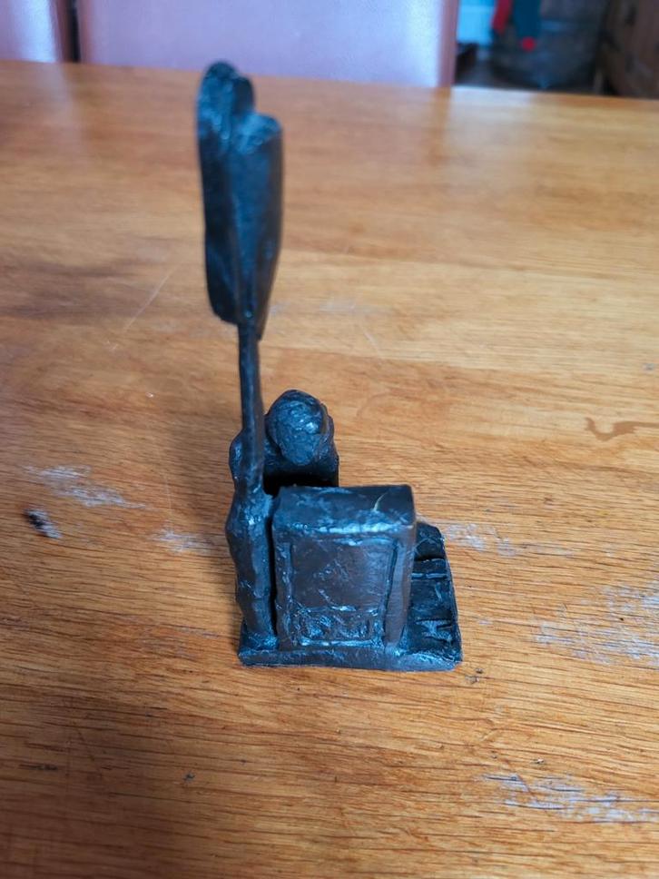 Bronzen beeldje van verkeerslichten monteur, Antiek en Kunst, Kunst | Beelden en Houtsnijwerken, Ophalen of Verzenden