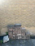 Gratis tegels en stenen, Gebruikt, Ophalen of Verzenden, 10 m² of meer, Beton