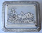 Rechthoekig oud Albert Heijn blik met paardenspan in reliëf, Ophalen of Verzenden, Zo goed als nieuw, Koek(jes)