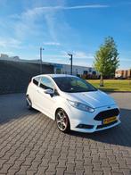 Ford Fiësta 1.6 Ecoboost 3DR 2014 Wit, Auto's, 1596 cc, 1063 kg, 4 cilinders, Leder en Stof
