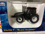 Valtra T Black Diamond, Hobby en Vrije tijd, Modelauto's | 1:32, Ophalen of Verzenden, Nieuw, Tractor of Landbouw, Overige merken