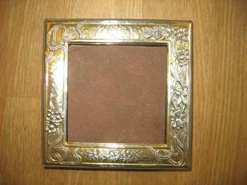 Fotolijstje Brede rand Goud op Zilver Bewerkt beschikbaar voor biedingen