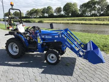Solis 26 met voorlader (bj 2023) beschikbaar voor biedingen