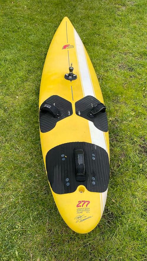 Windsurfboard F2 277, Watersport en Boten, Windsurfen, Gebruikt, Plank, Minder dan 250 cm, Ophalen of Verzenden