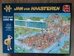 Jan van Haasteren - Pool Pile-up - Bomvol Bad,2000 stukjes, Ophalen of Verzenden, Meer dan 1500 stukjes, Zo goed als nieuw, Legpuzzel