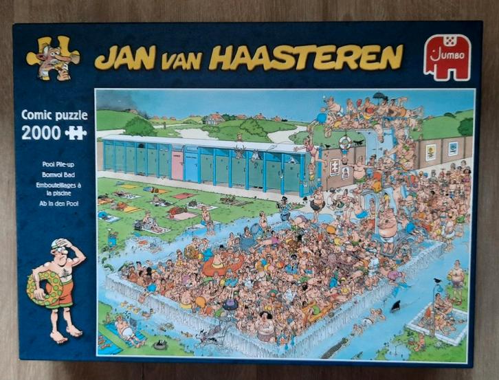 Jan van Haasteren - Pool Pile-up - Bomvol Bad,2000 stukjes, Hobby en Vrije tijd, Denksport en Puzzels, Zo goed als nieuw, Legpuzzel