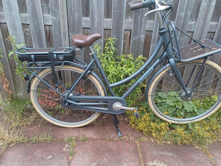Batavus E-bike elektrische fiets, Fietsen en Brommers, Elektrische fietsen, Zo goed als nieuw, Batavus, Ophalen