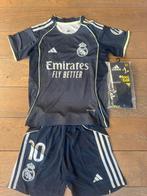 Real Madrid uit tenue Kylian Mbappe 2025-2026, Maat XS of kleiner, Ophalen of Verzenden, Nieuw, Set
