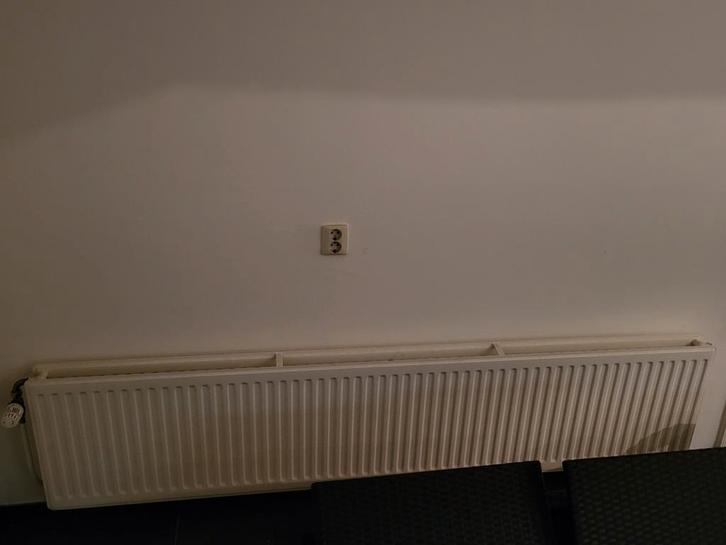 Radiator Heimeijer 225 cm lang x 50 cm hoog kleur Wit, Doe-het-zelf en Verbouw, Verwarming en Radiatoren, Zo goed als nieuw, Radiator